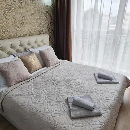 Patrick's - Harmony Palace アパート サニービーチ